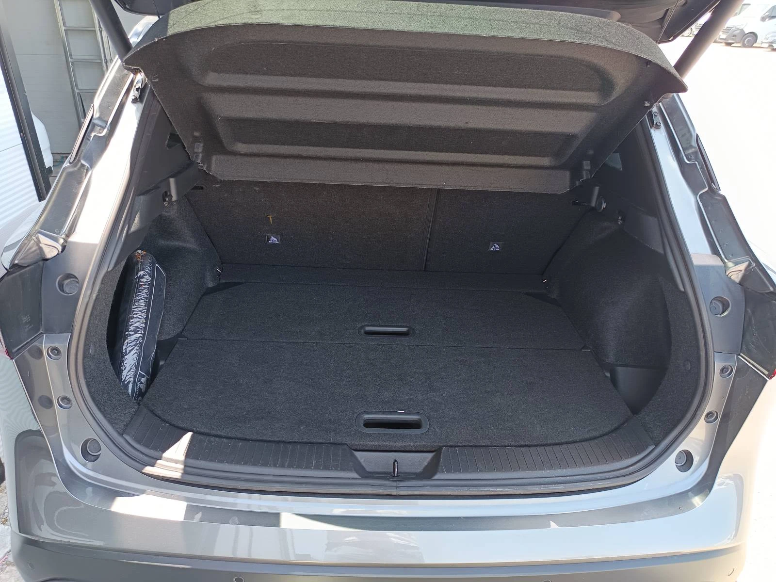 Nissan Qashqai 1.3DIG-T CVT/160к.с., снимка 17 - Автомобили и джипове - 51440717