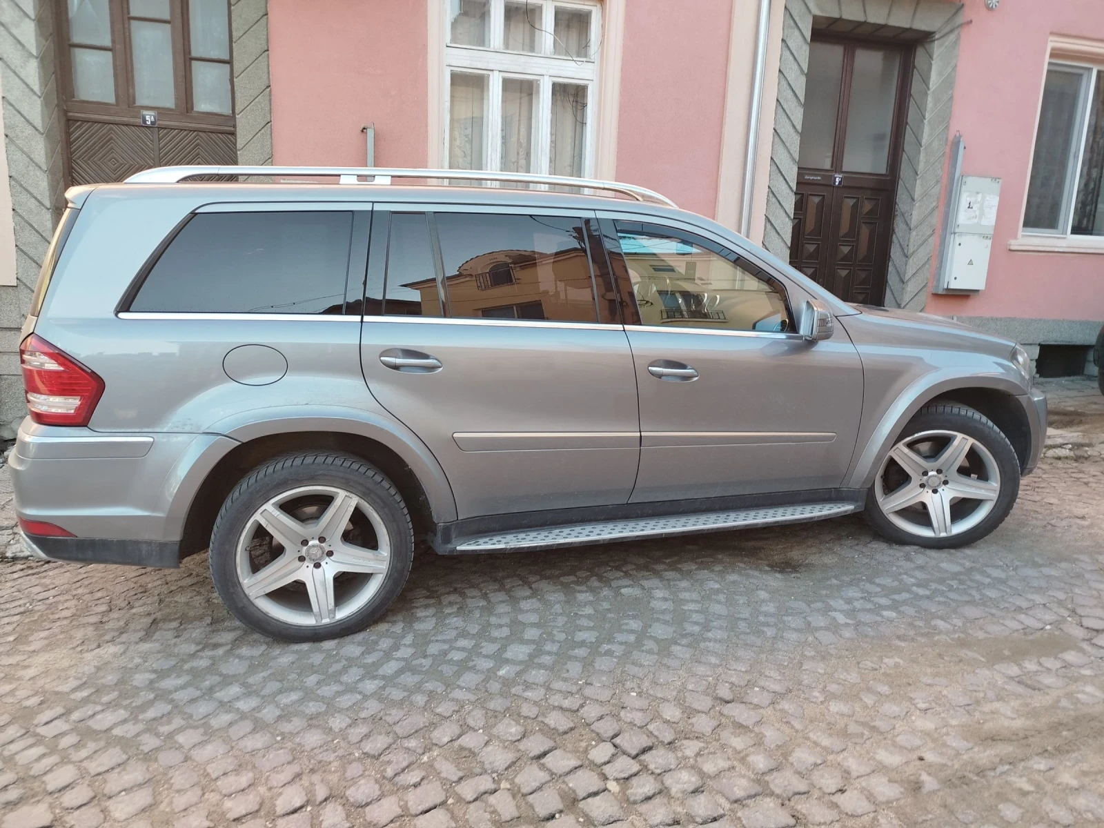 Mercedes-Benz GL, снимка 3 - Автомобили и джипове - 53736845