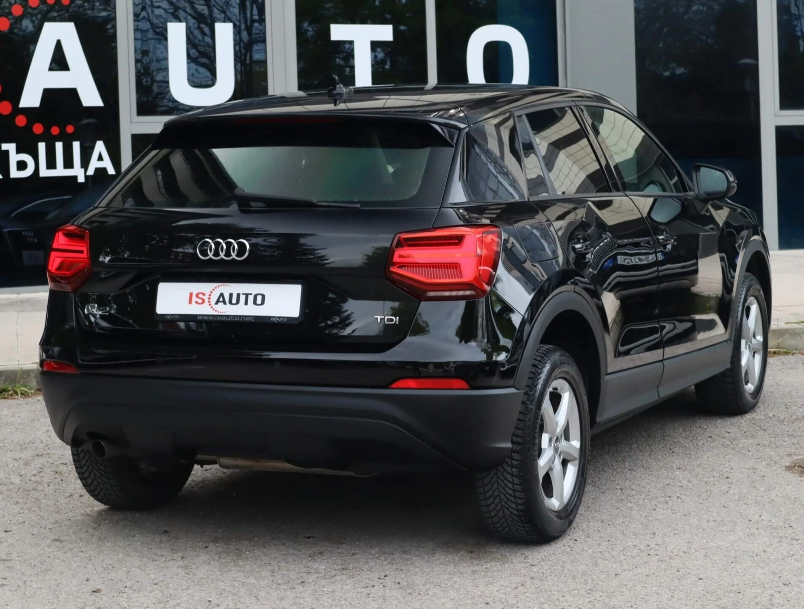 Audi Q2 1.6TDI/Stronic/PDC/Drive Select/Isofix/, снимка 6 - Автомобили и джипове - 54519624