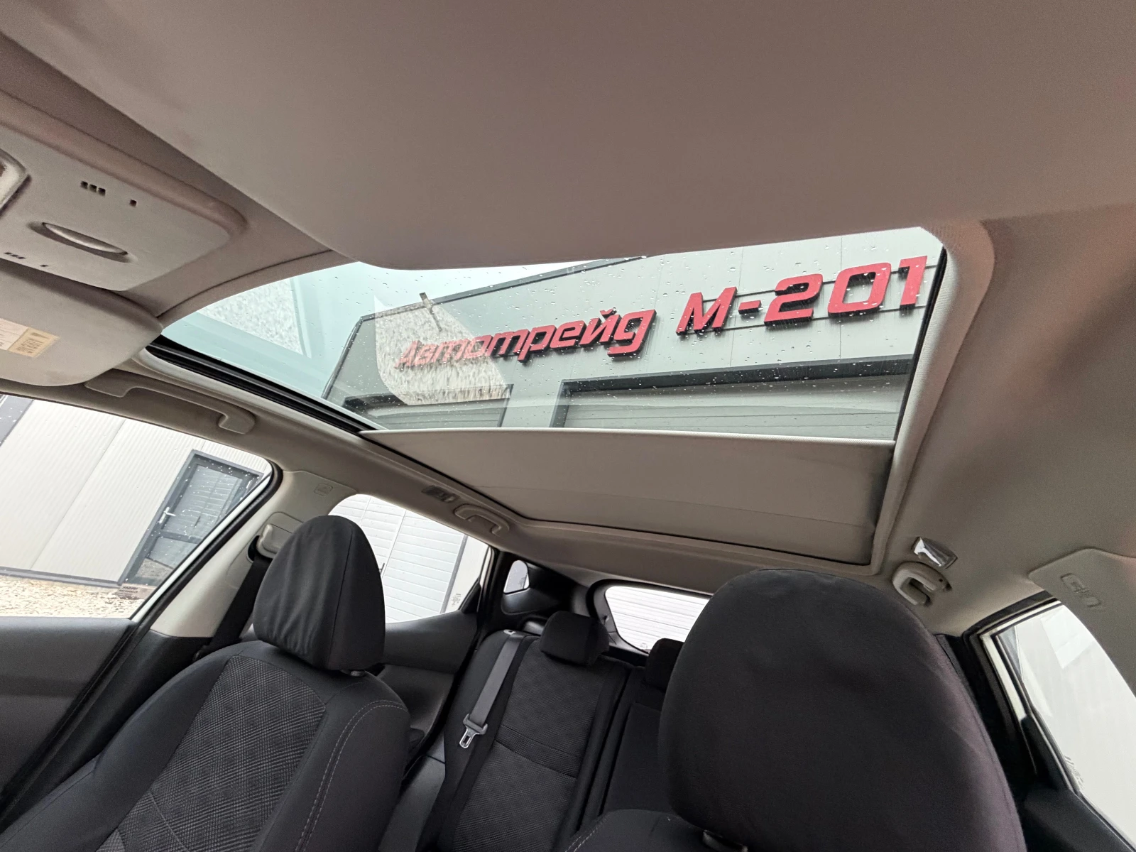 Nissan Qashqai 1.5DCI* TOP* EVRO6, снимка 12 - Автомобили и джипове - 55149060
