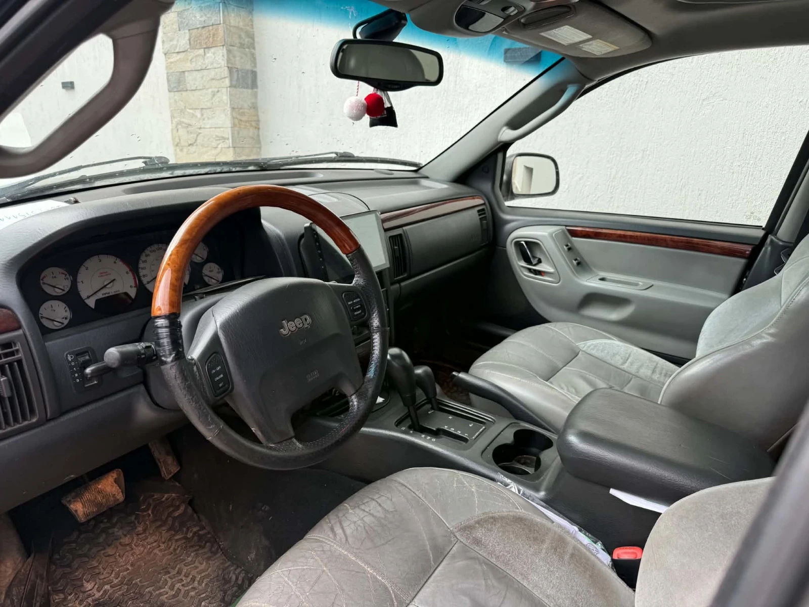 Jeep Grand cherokee 2.7CRD, снимка 4 - Автомобили и джипове - 55441431
