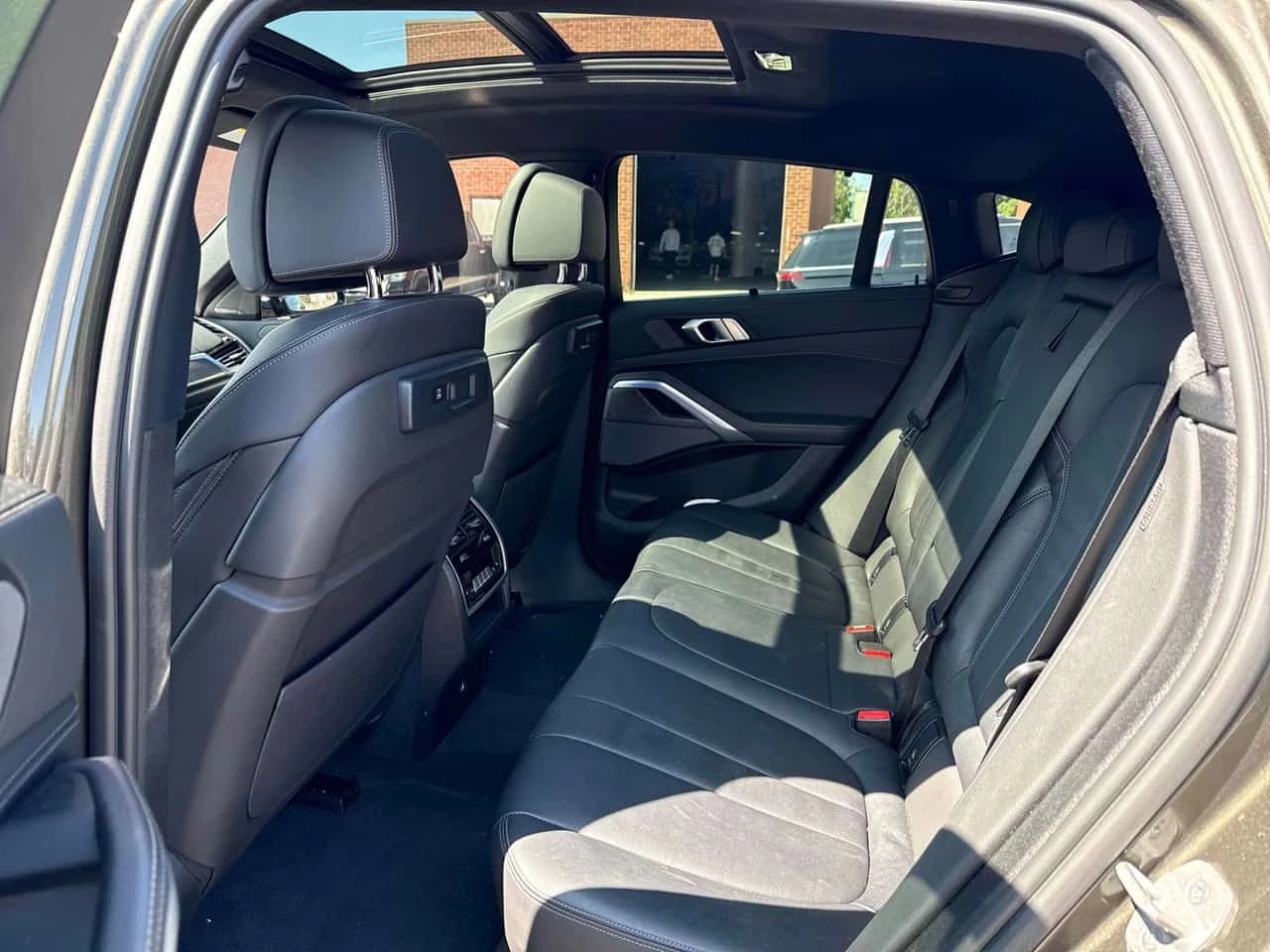 BMW X6 * xDrive40i * M Sport * 360 * CARFAX * , снимка 14 - Автомобили и джипове - 55541431