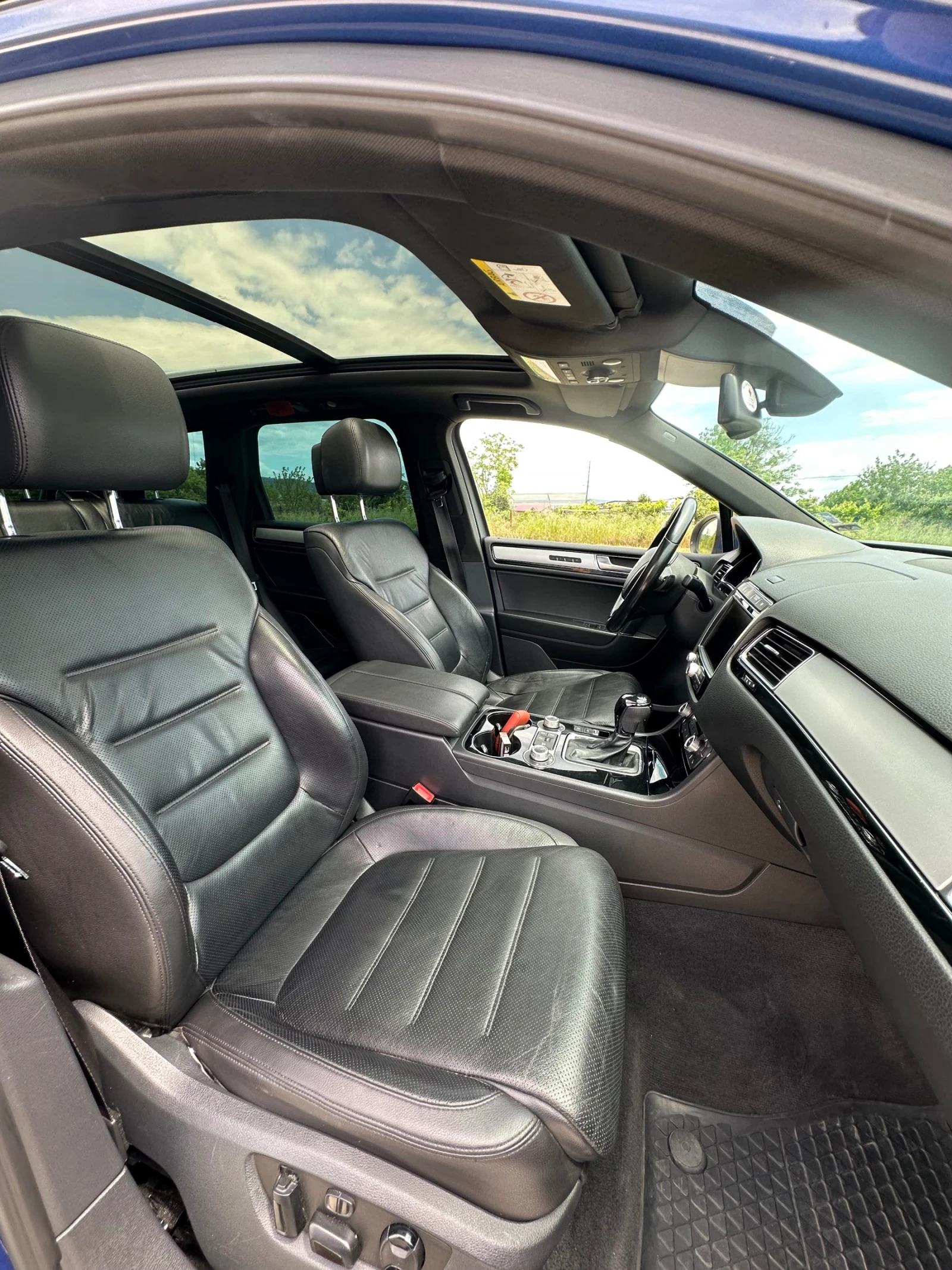 VW Touareg FL 3.0 V6 TDI SCR BMT, снимка 8 - Автомобили и джипове - 55906257