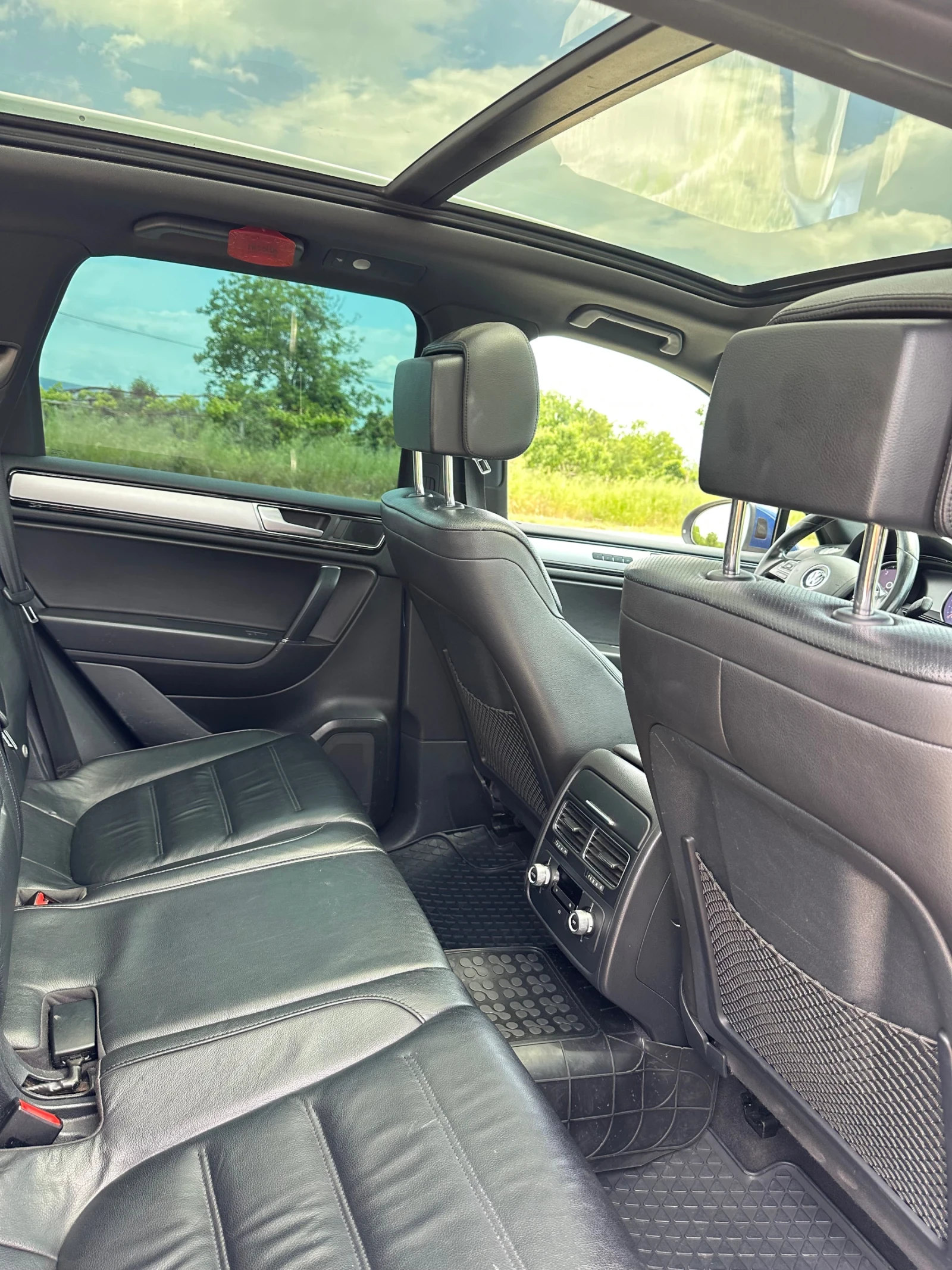 VW Touareg FL 3.0 V6 TDI SCR BMT, снимка 6 - Автомобили и джипове - 55906257