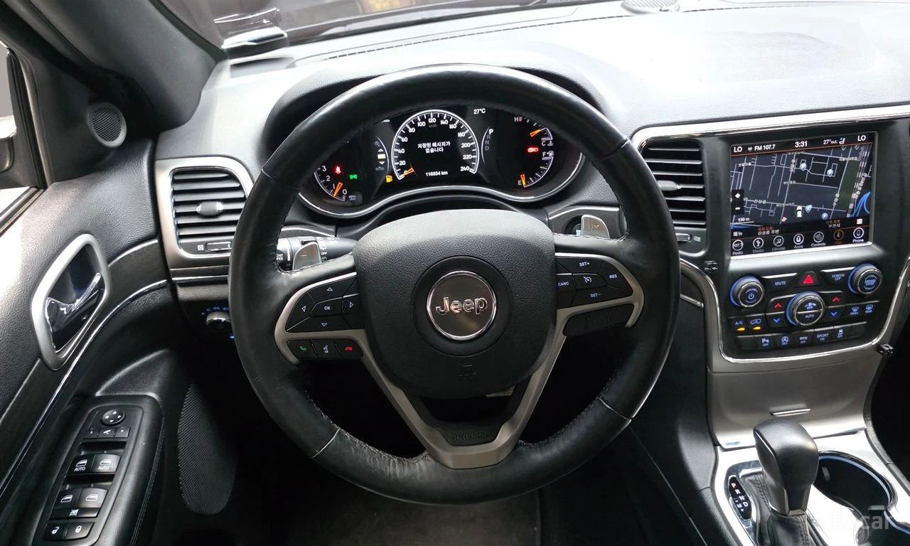 Jeep Grand cherokee 3.6* V6* 8ZF* ПОДГРЕВ* ОБДУХВАНЕ* КАМЕРА* ПАНОРАМА, снимка 7 - Автомобили и джипове - 56007320