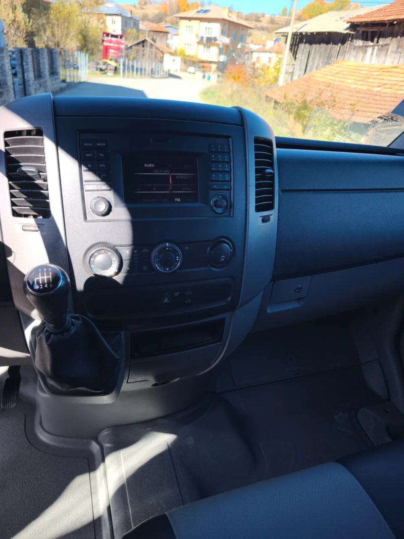 VW Crafter 2.0TDI 2015г., снимка 6 - Бусове и автобуси - 52657170