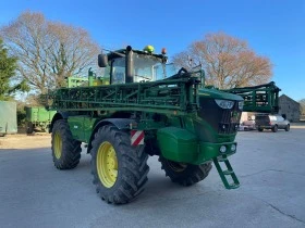       John Deere R4040i 