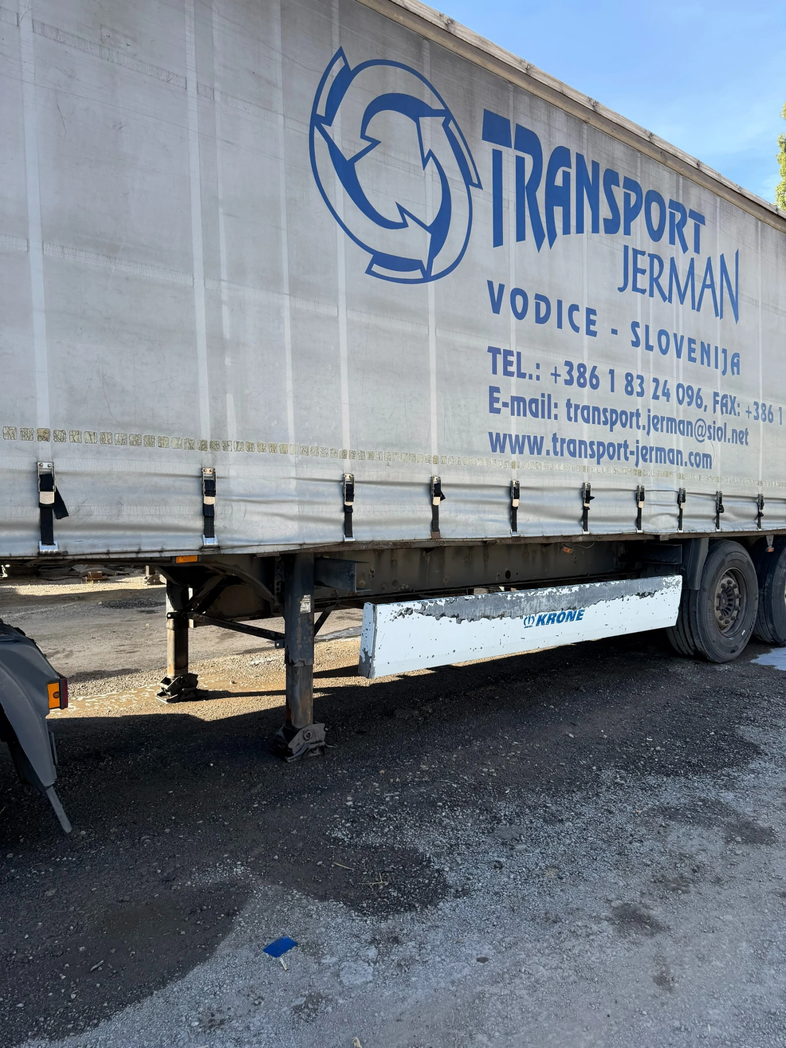 Полуремарке Krone SDP27