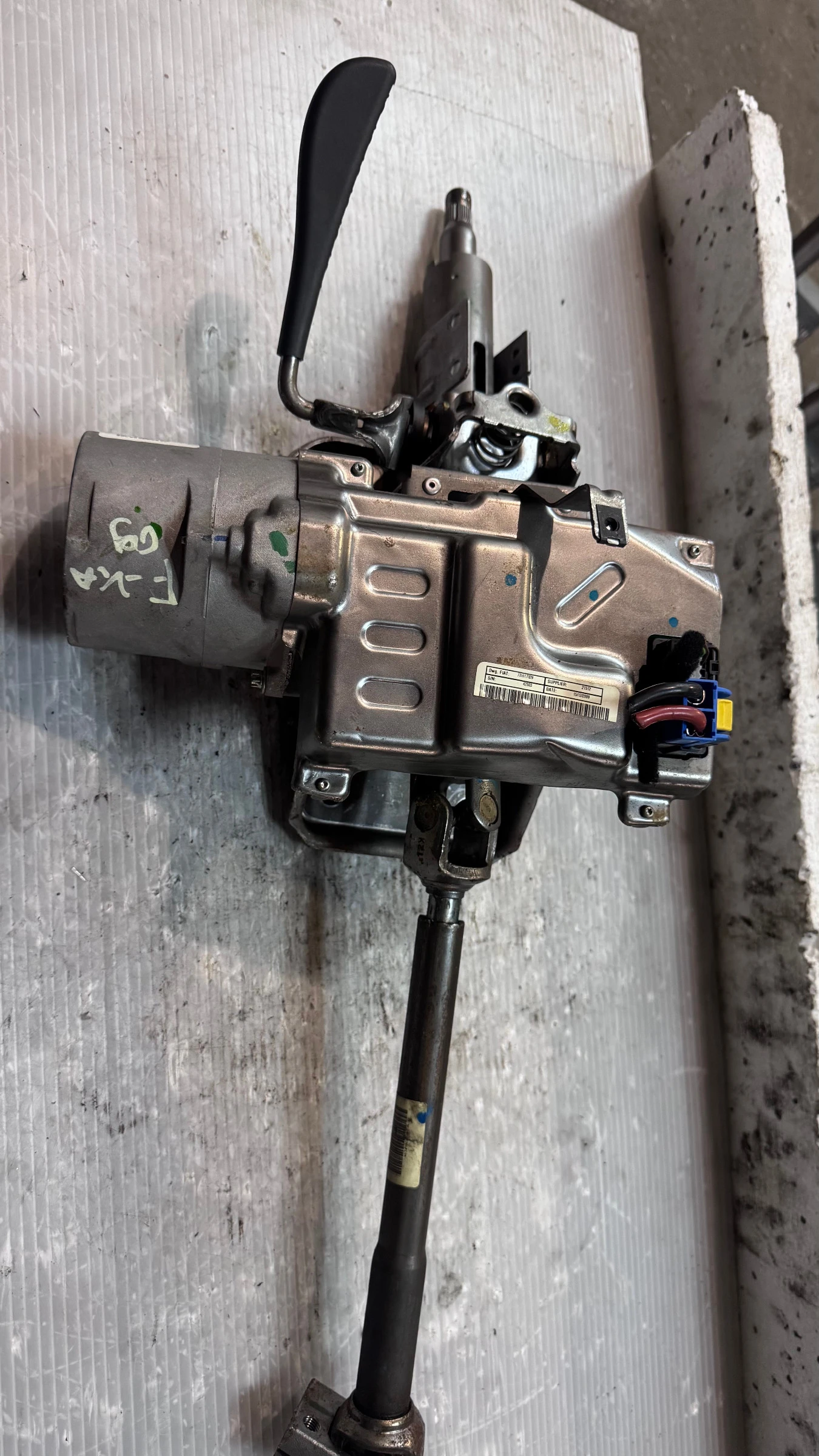    /       Ford Ka - 735517029 / 28160372 / D9303-00130 | Mobile.bg   1