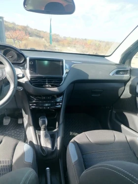 Peugeot 208, снимка 6