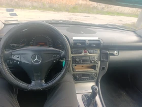Mercedes-Benz C 220, снимка 7