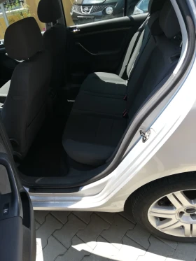 VW Golf 1.6 БЕНЗИН УНИКАТ , снимка 11