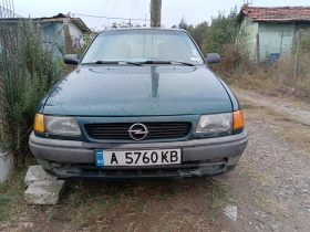 Opel Astra, снимка 1