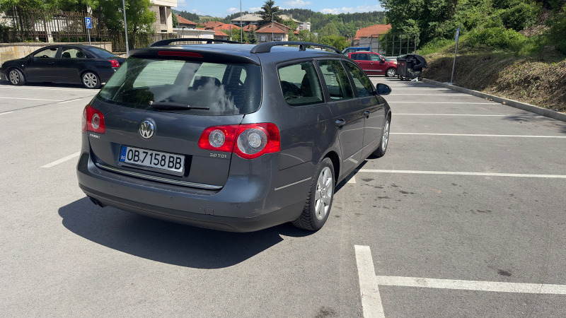 VW Passat 2.0 tdi, снимка 2 - Автомобили и джипове - 46112505