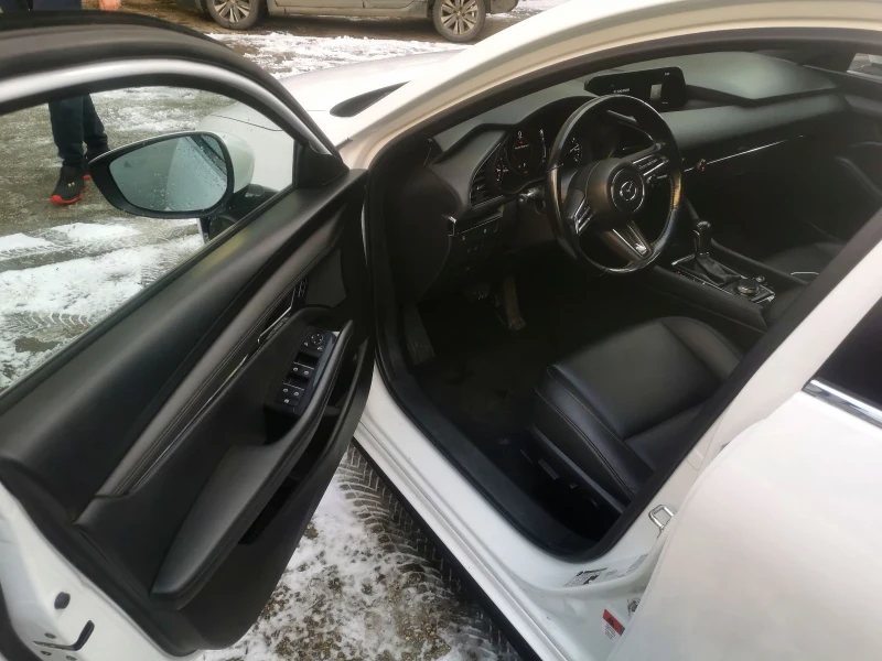 Mazda 3, снимка 9 - Автомобили и джипове - 49184305