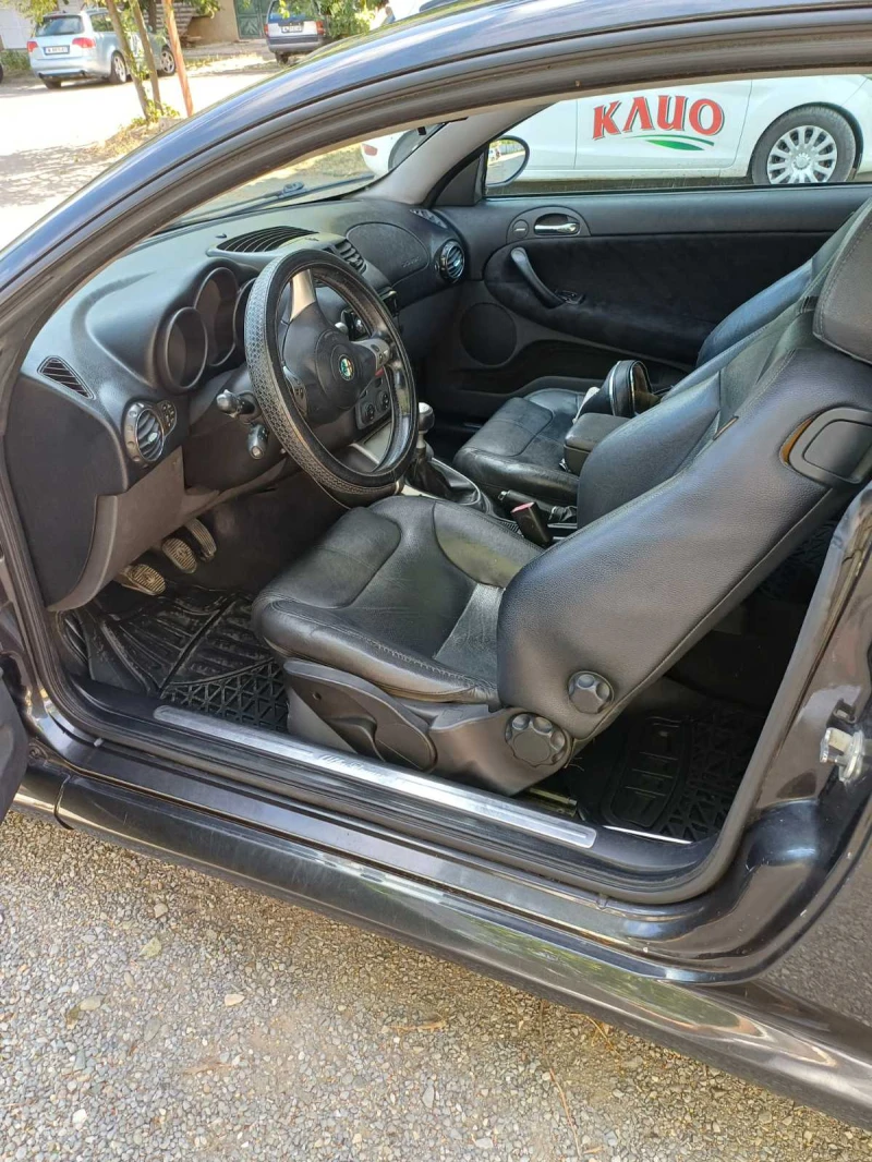 Alfa Romeo Gt GT Bertone 1.9, снимка 6 - Автомобили и джипове - 51445417