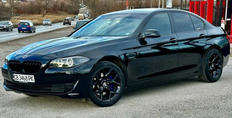 BMW 520 Обслужена / Сервизна книжка, снимка 3 - Автомобили и джипове - 52090969