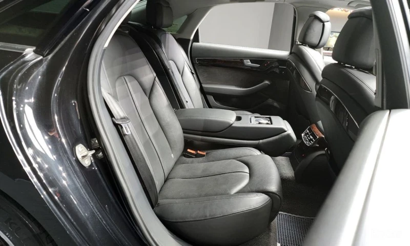 Audi A8, снимка 12 - Автомобили и джипове - 52997687
