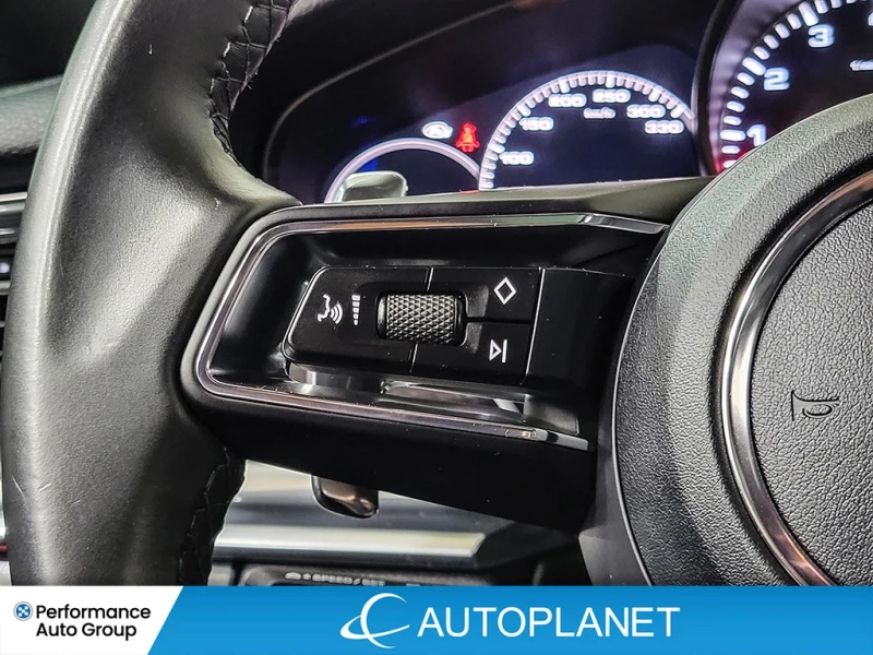 Porsche Panamera 4S AWD С РЕГИСТРАЦИЯ & АВТО КРЕДИТ, снимка 15 - Автомобили и джипове - 53270699