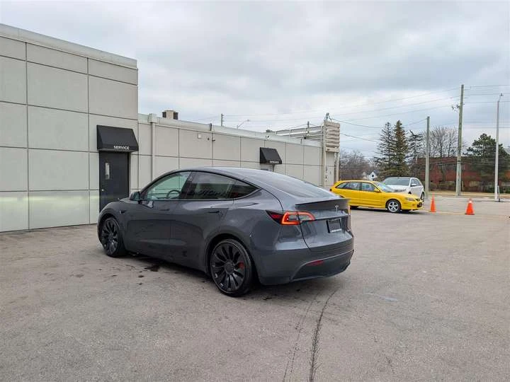 Tesla Model Y PERFORMANCE AWD - WHITE INTERIOR - DUAL MOTOR, снимка 3 - Автомобили и джипове - 53736132