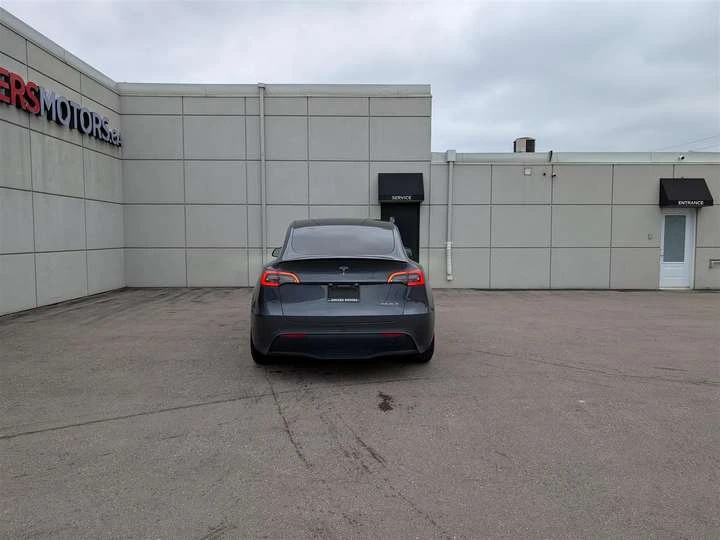 Tesla Model Y PERFORMANCE AWD - WHITE INTERIOR - DUAL MOTOR, снимка 4 - Автомобили и джипове - 53736132