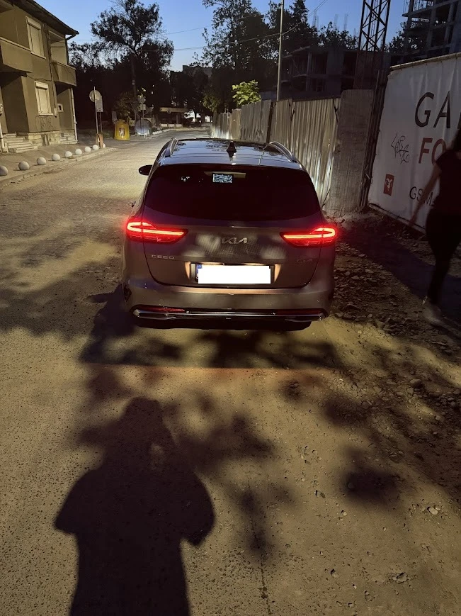 Kia Ceed GT-LINE, снимка 4 - Автомобили и джипове - 54378755