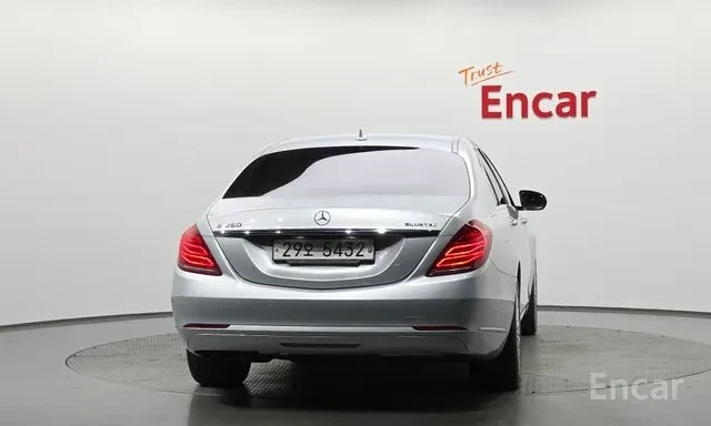 Mercedes-Benz S 350 D * ОБДУХВАНЕ * BURMESTER * TV * ЦЕНА ДО БГ * , снимка 4 - Автомобили и джипове - 55222158