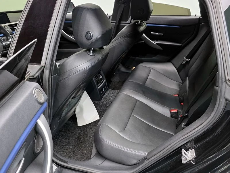 BMW 324 435d xDrive M Sport GranCoupe| 313к.с.| ВКЛ.ТЕХНОТ, снимка 12 - Автомобили и джипове - 55401665