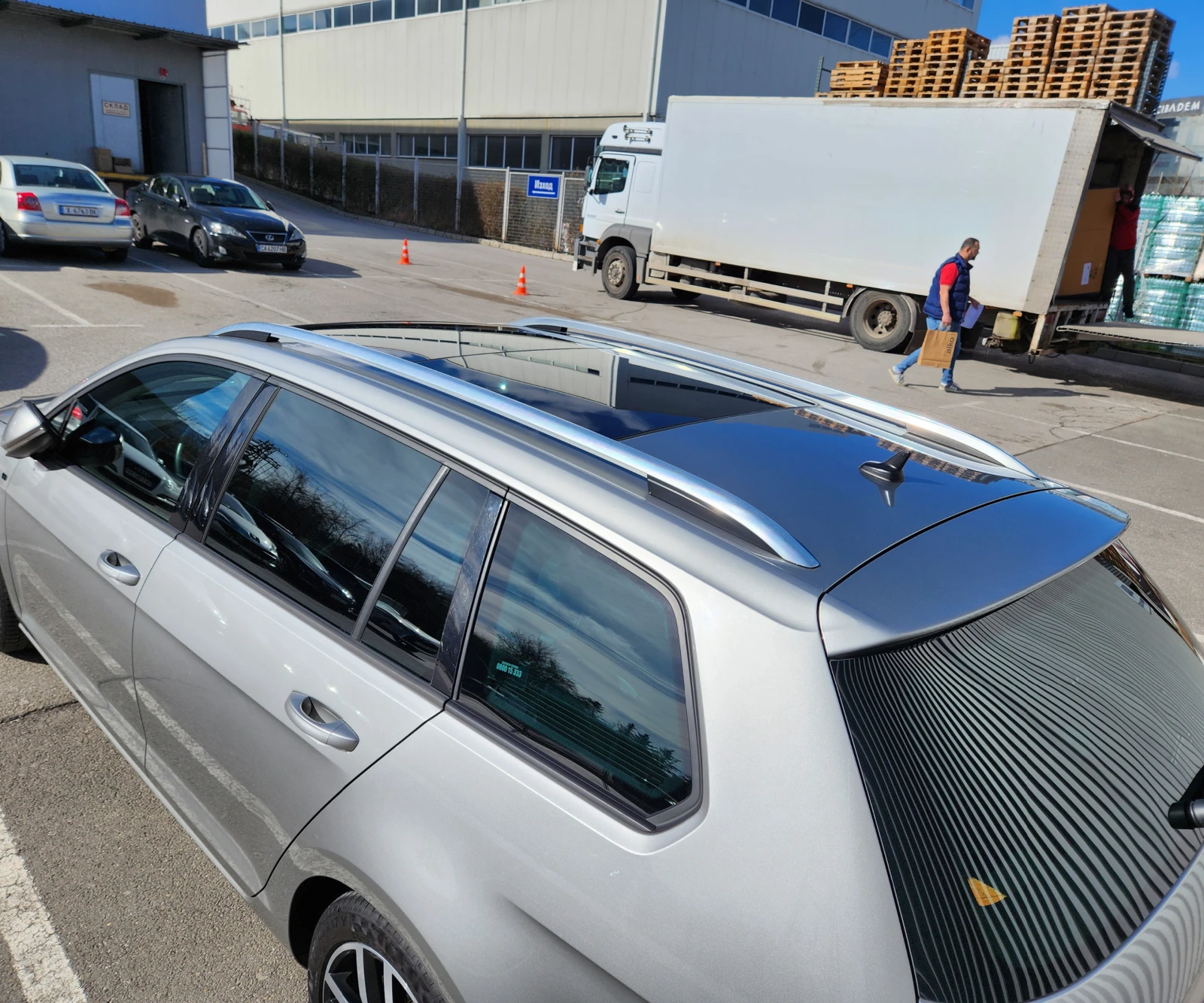 VW Golf Variant 2.0 TDI - изображение 3