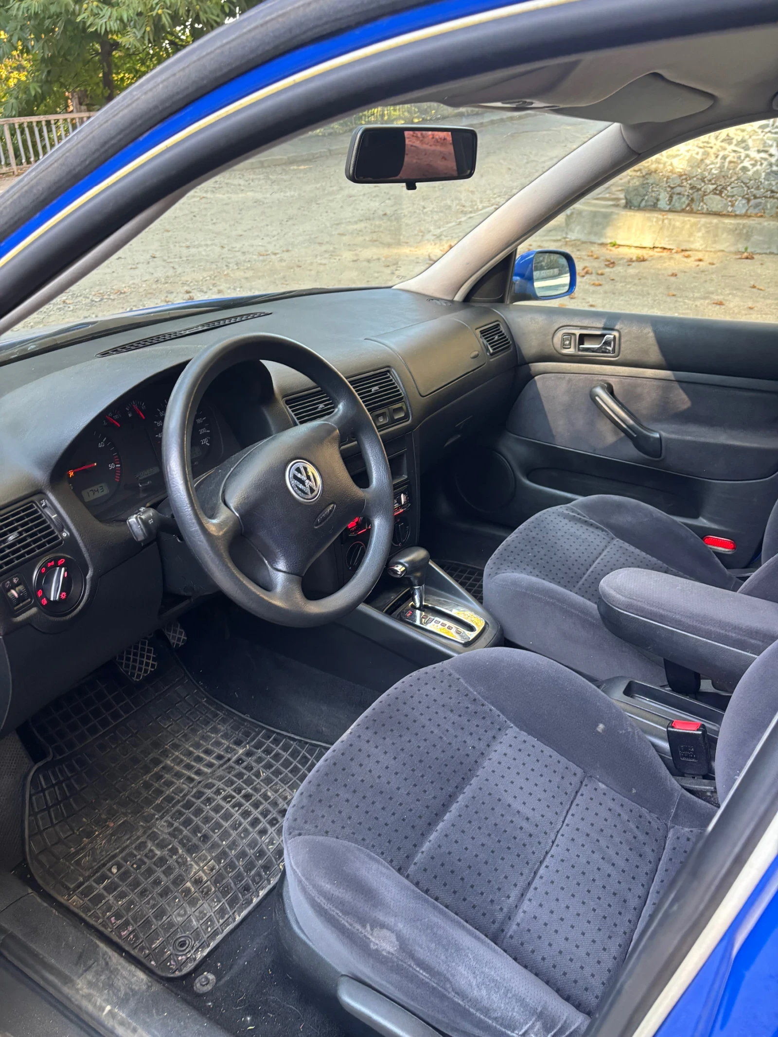 VW Golf  - изображение 8
