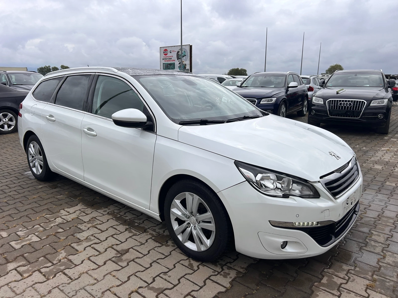 Peugeot 308 1.6HDI PANORAMA/NAVI/KAMERA EURO 6 - изображение 4