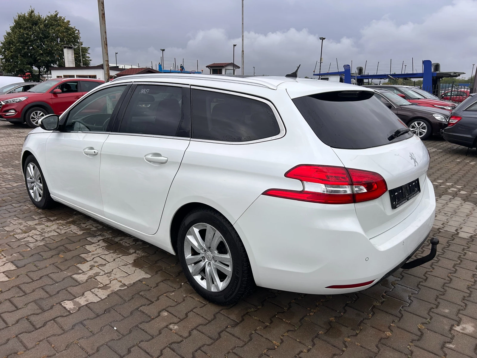Peugeot 308 1.6HDI PANORAMA/NAVI/KAMERA EURO 6 - изображение 8