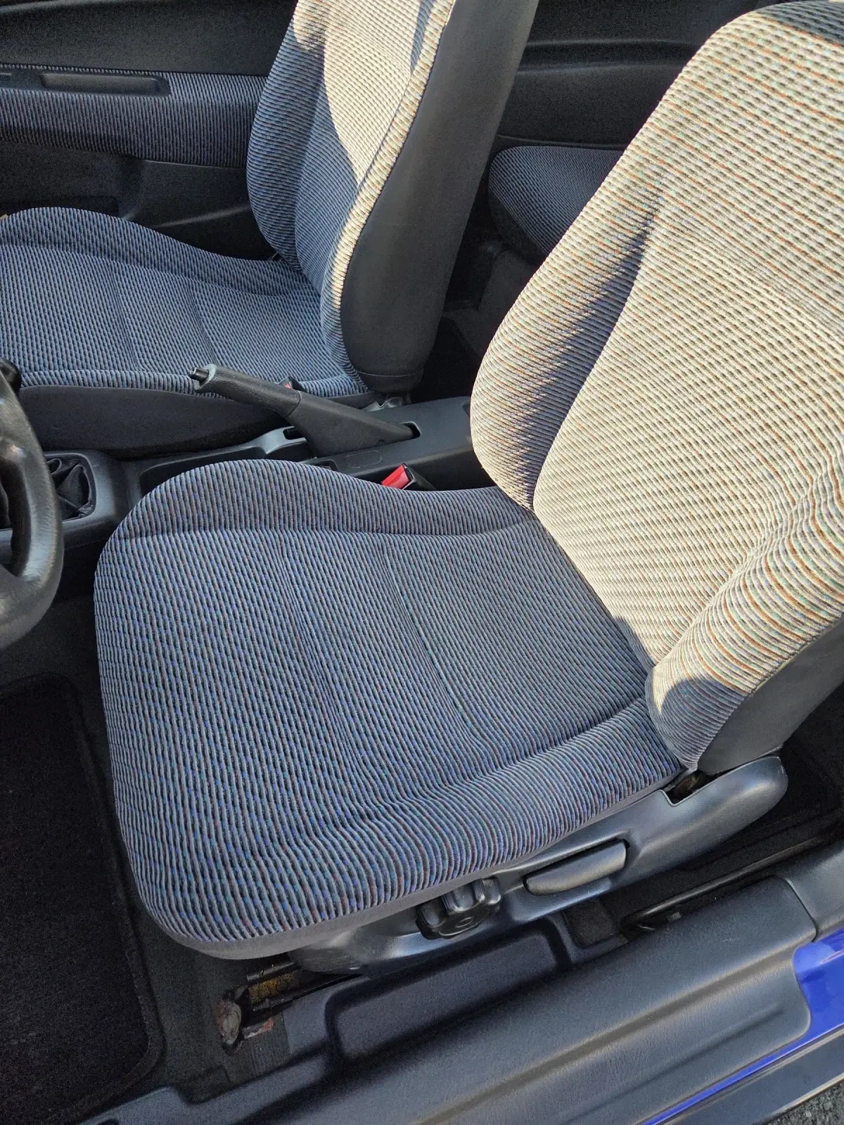 Honda Civic 1.4i Газ - изображение 6