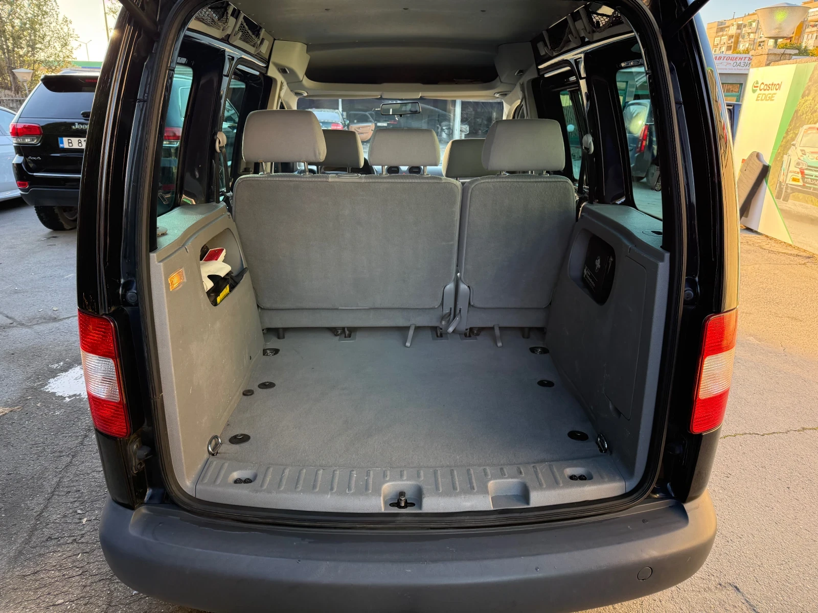 VW Caddy LIFE 1.9 TDI | Mobile.bg   13