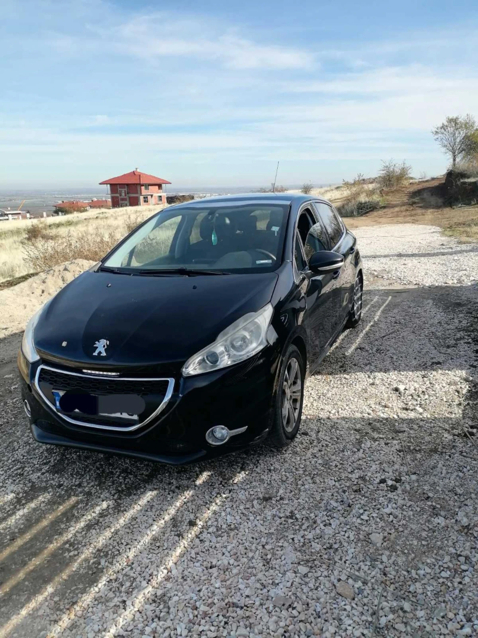 Peugeot 208  - изображение 2