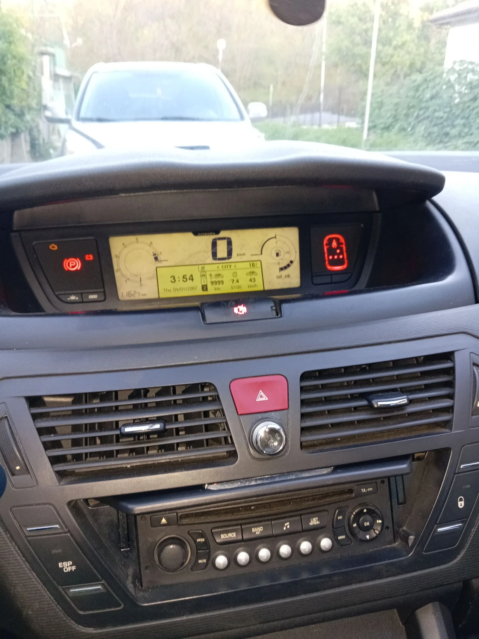 Citroen C4 Picasso 1.6, снимка 10 - Автомобили и джипове - 53712404