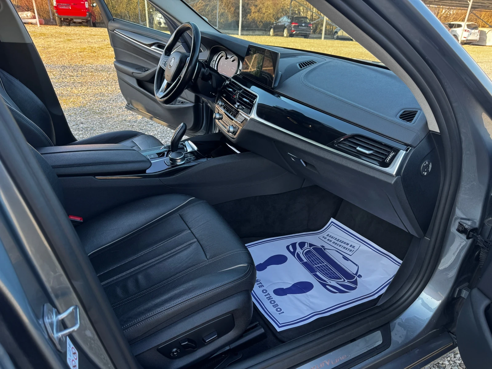 BMW 530 3.0 X-DRIVE 265kc.  LUXURY LINE, снимка 15 - Автомобили и джипове - 53737517