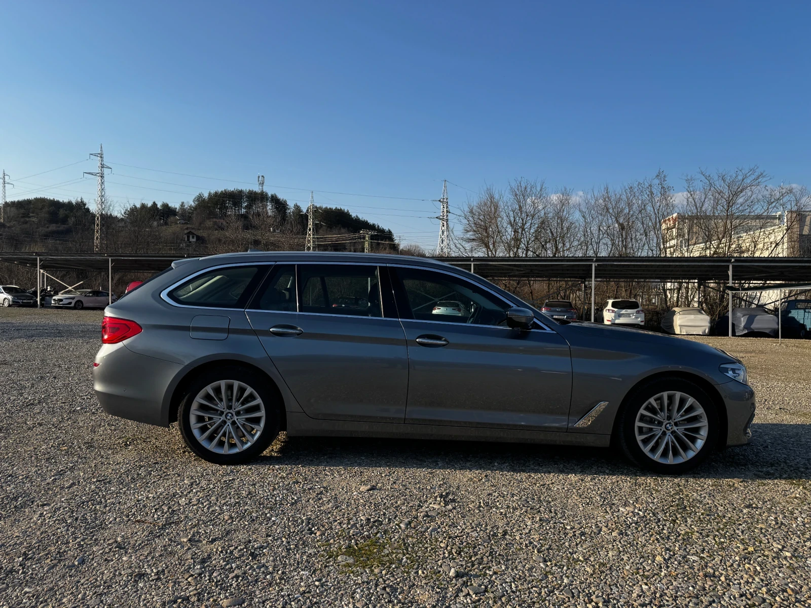 BMW 530 3.0 X-DRIVE 265kc.  LUXURY LINE, снимка 3 - Автомобили и джипове - 53737517