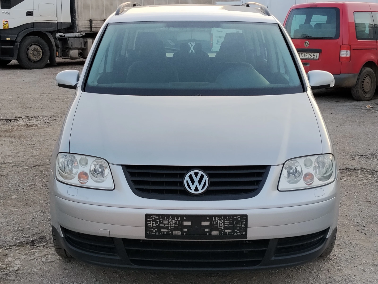 VW Touran 1.9-TDI , снимка 2 - Автомобили и джипове - 53738907