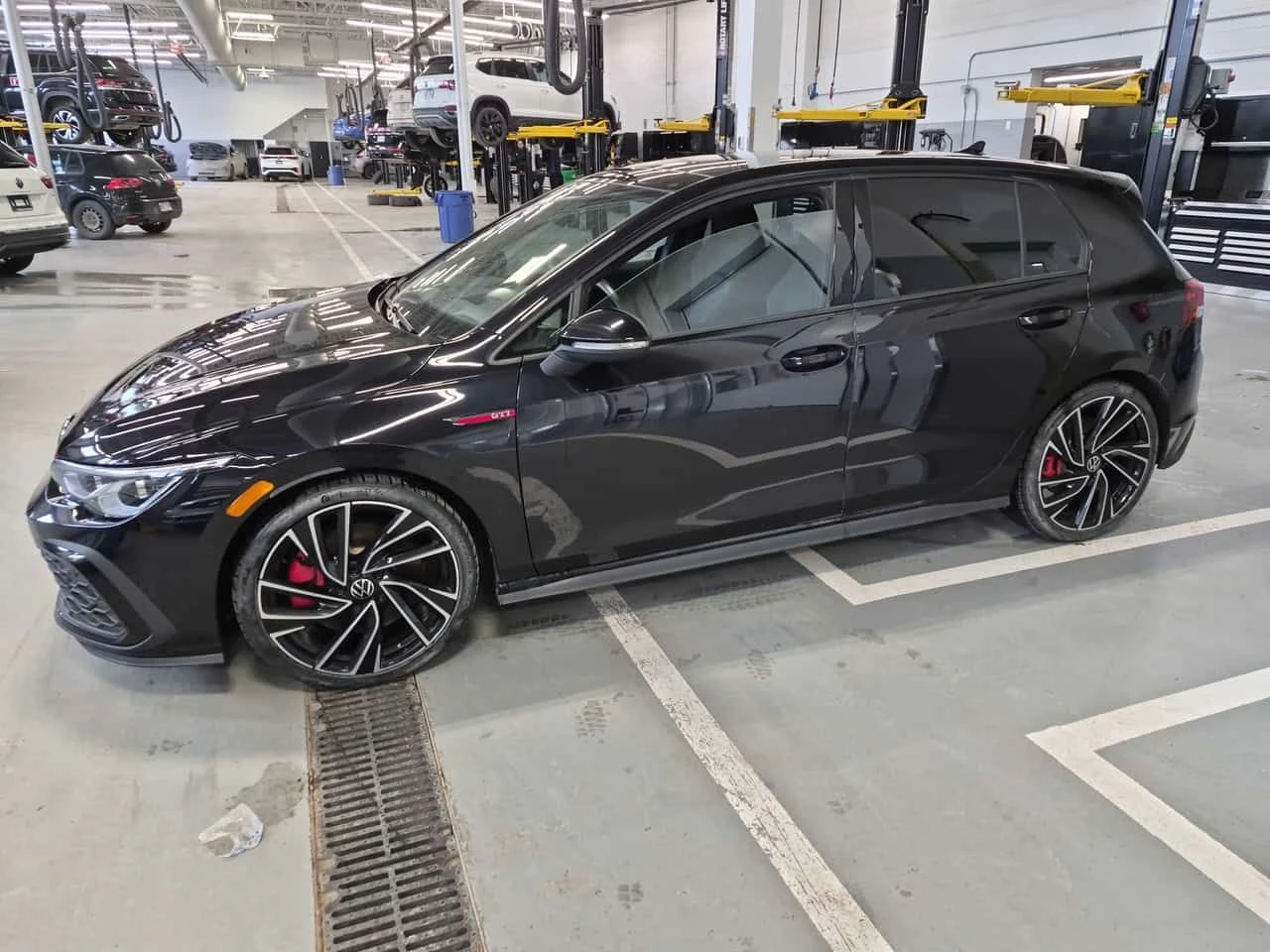 VW Golf GTI Performance/Подгрев/Пано/От Представителство - изображение 3