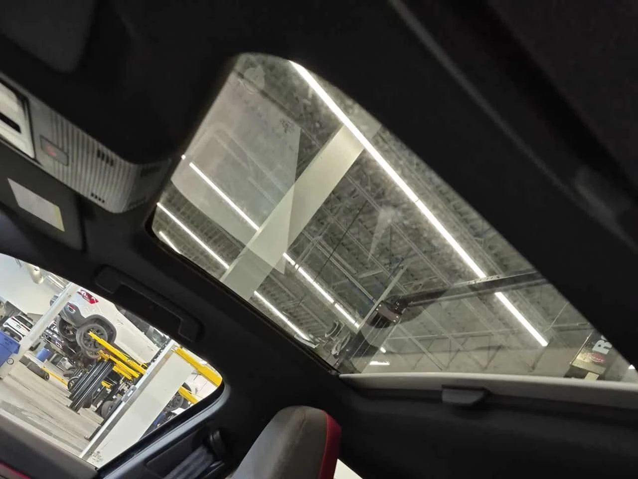 VW Golf GTI Performance/Подгрев/Пано/От Представителство - изображение 9