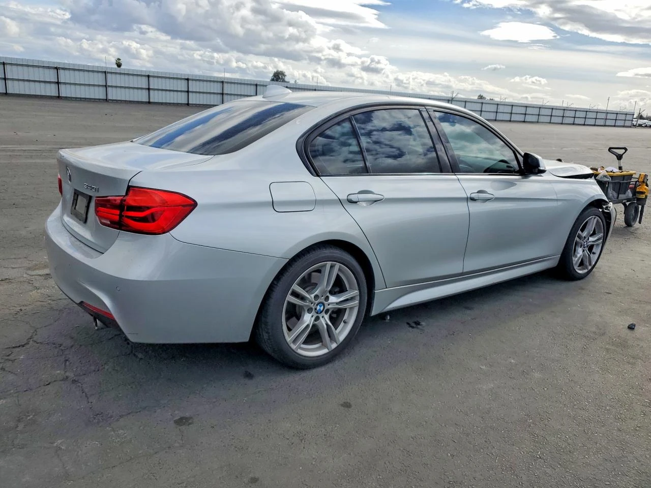 BMW 340 * M-SPORT* КОЖА* ПОДГРЕВ* ШИБИДАХ* CAMERA* , снимка 3 - Автомобили и джипове - 53873410