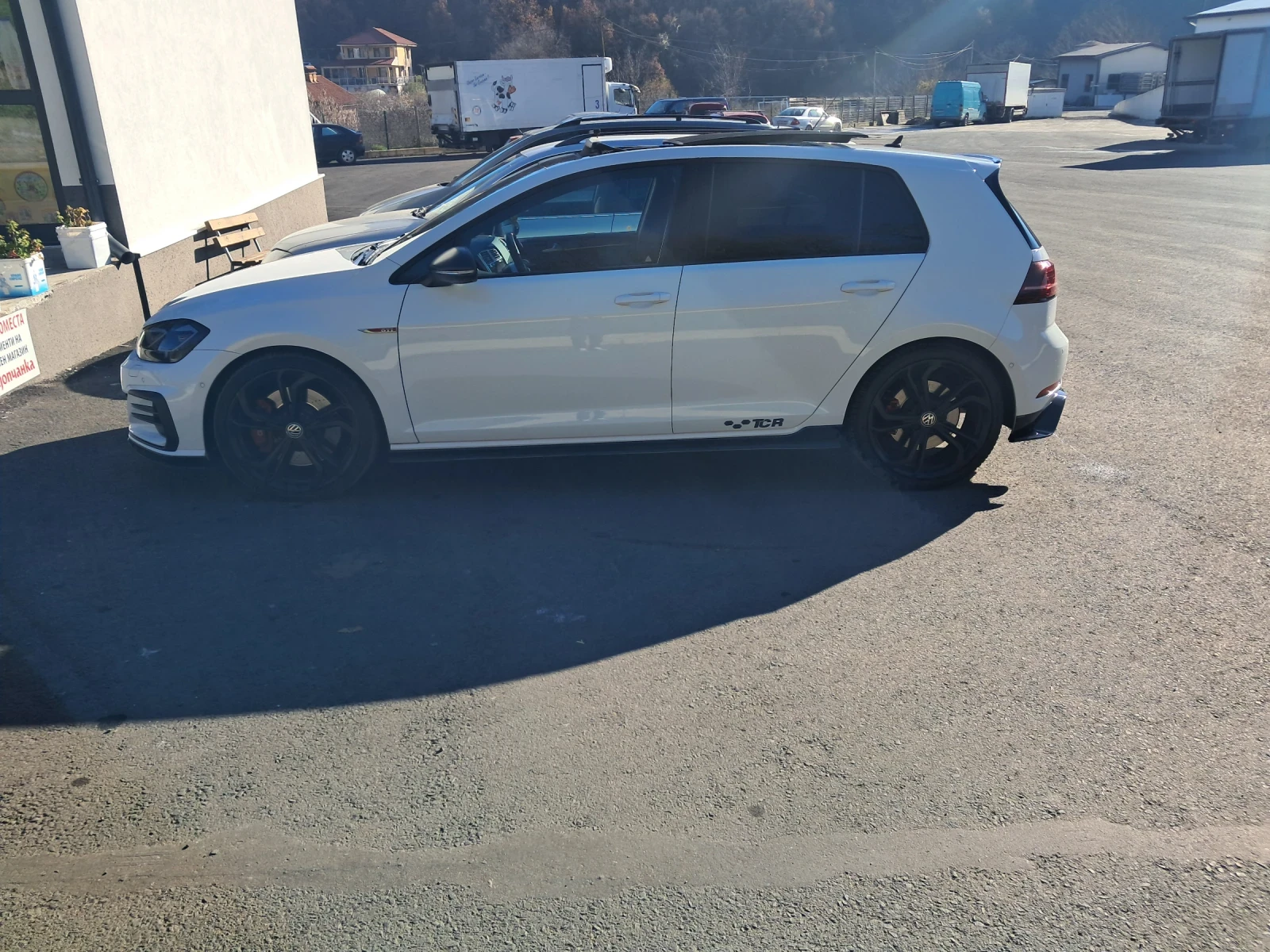 VW Golf, снимка 3 - Автомобили и джипове - 53902571