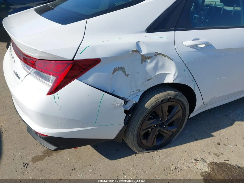 Hyundai Elantra 1.6l Hybrid Blue, снимка 6 - Автомобили и джипове - 53919036