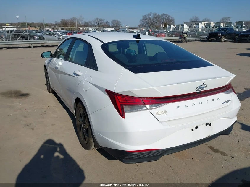 Hyundai Elantra 1.6l Hybrid Blue, снимка 3 - Автомобили и джипове - 53919036