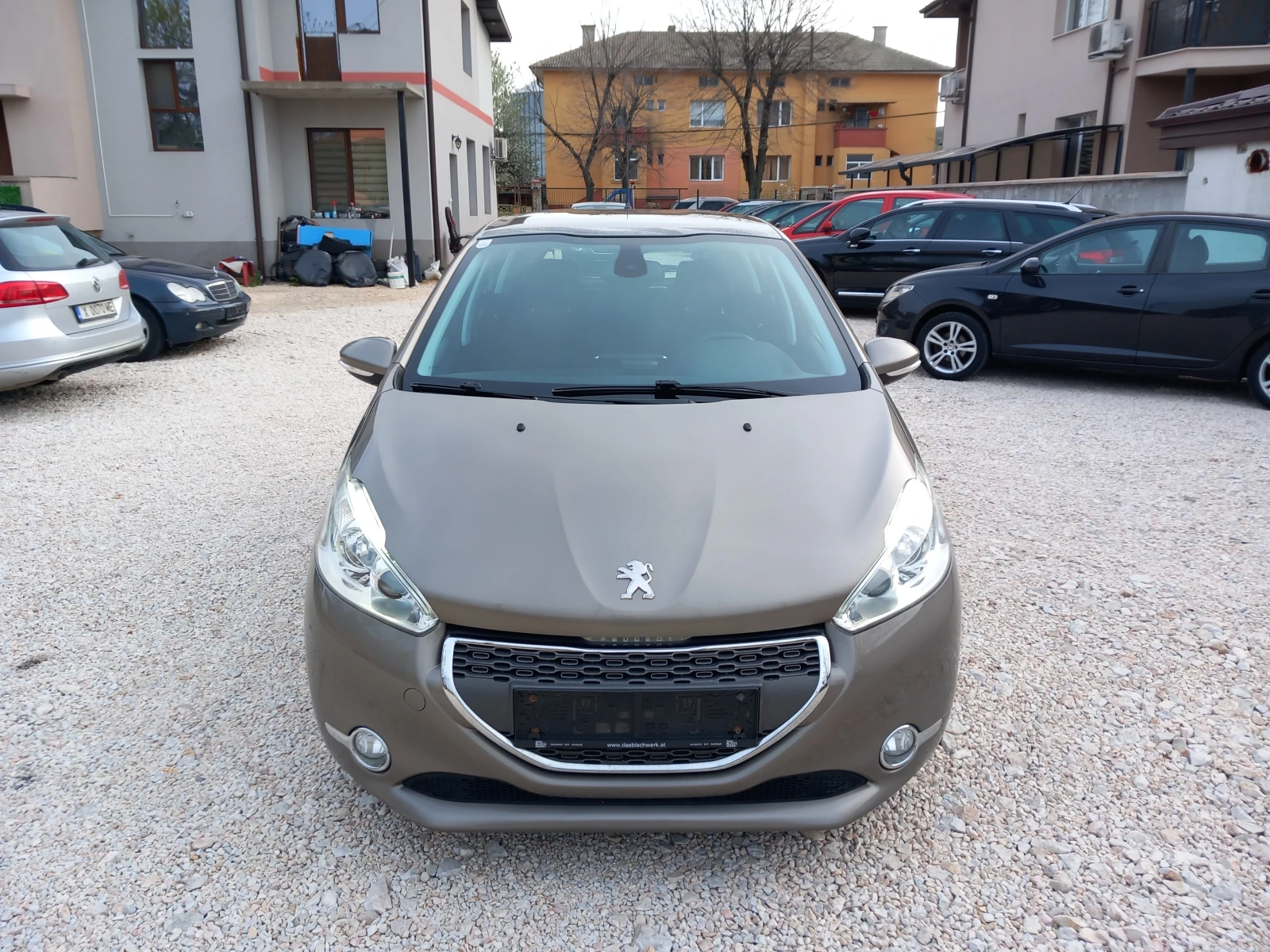 Seat Ibiza 1.6 E HDI NAVI, снимка 7 - Автомобили и джипове - 54183700