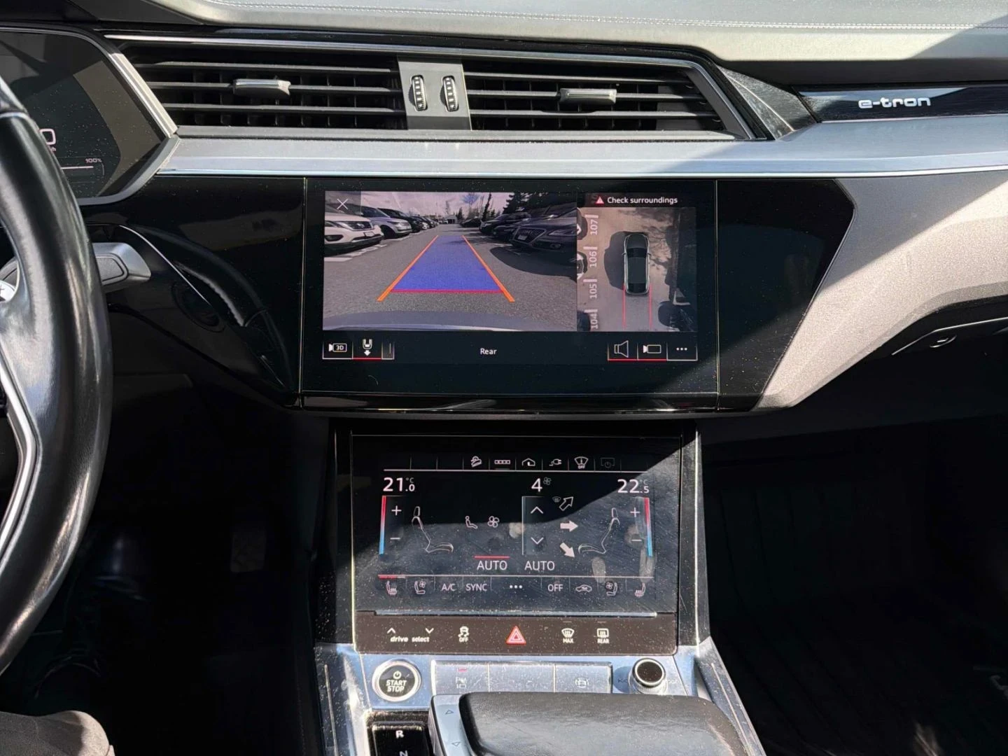 Audi E-Tron  55 quattro S line Black | �������� | 360  | B&O | | Mobile.bg � ����������� 10