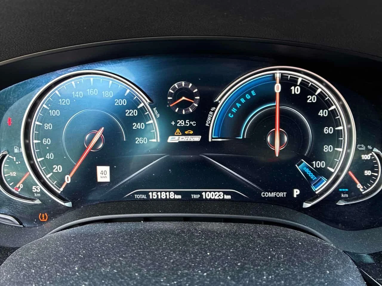 BMW 530E * xDrive iPerformance* АВТОКРЕДИТ БЕЗ ПЪРВОНАЧАЛНА, снимка 8 - Автомобили и джипове - 54685541