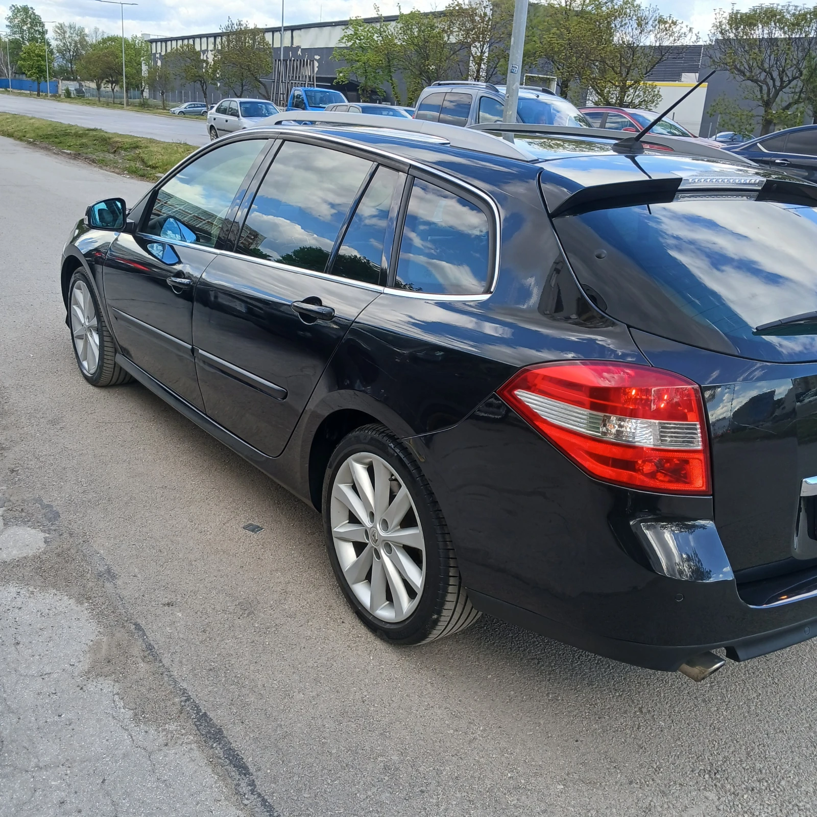 Renault Laguna АВТОМАТИК , снимка 5 - Автомобили и джипове - 55067499