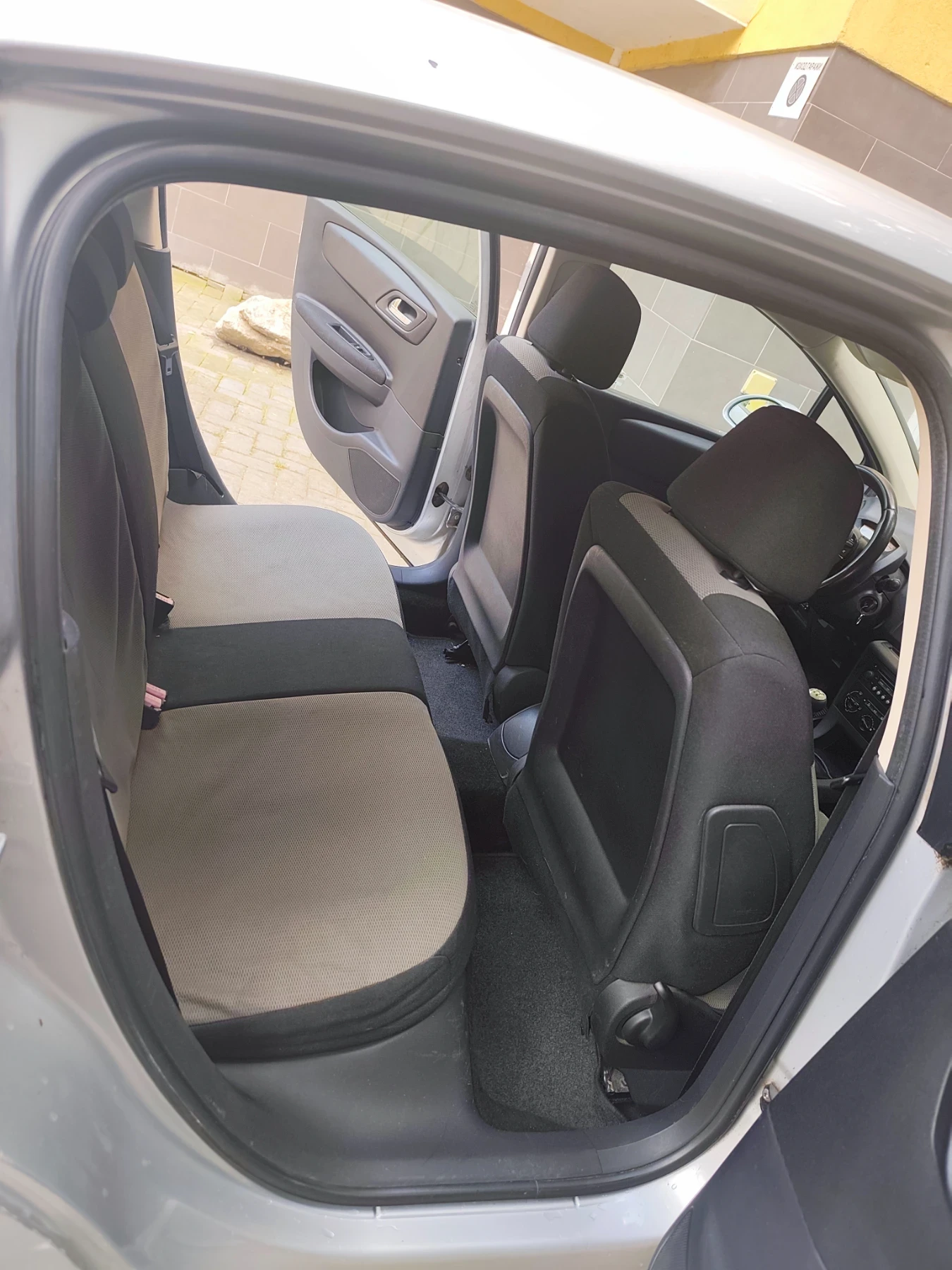Citroen C4, снимка 8 - Автомобили и джипове - 55229908